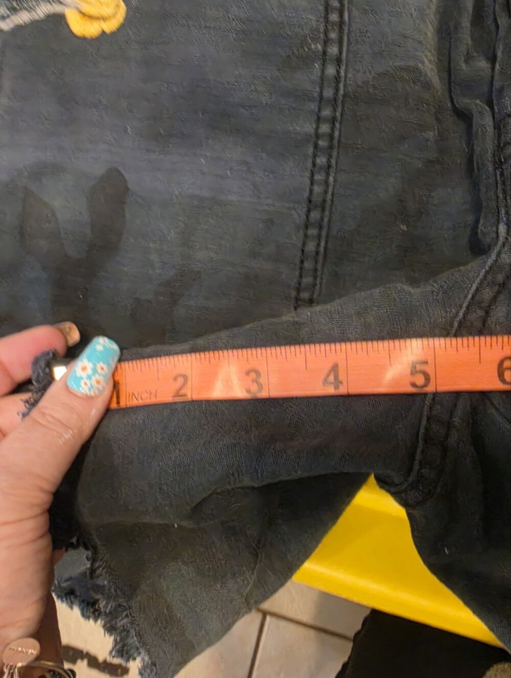 FREE PEOPLE Embroidered Black Denim Shorts with Floral Detail - Picture 11 of 16